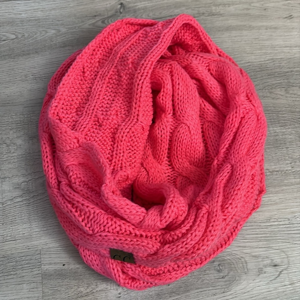 C.C Cable Knit Infinity Scarf - Picture 6 of 6